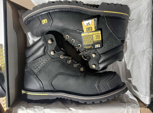 Caterpillar safety boots
